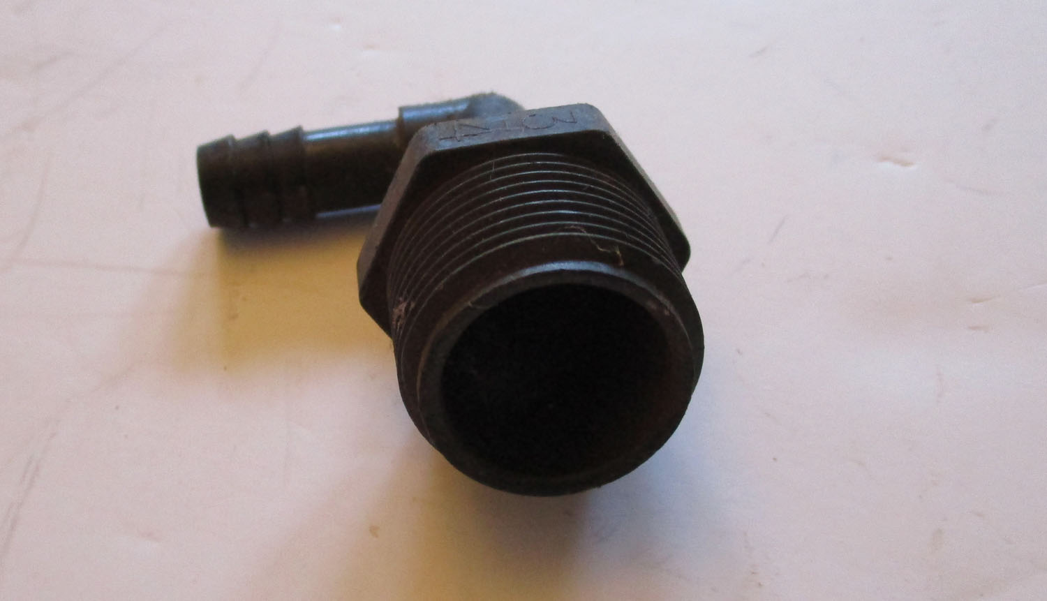 Connector Threaded 90° Barb Fit 3/4"