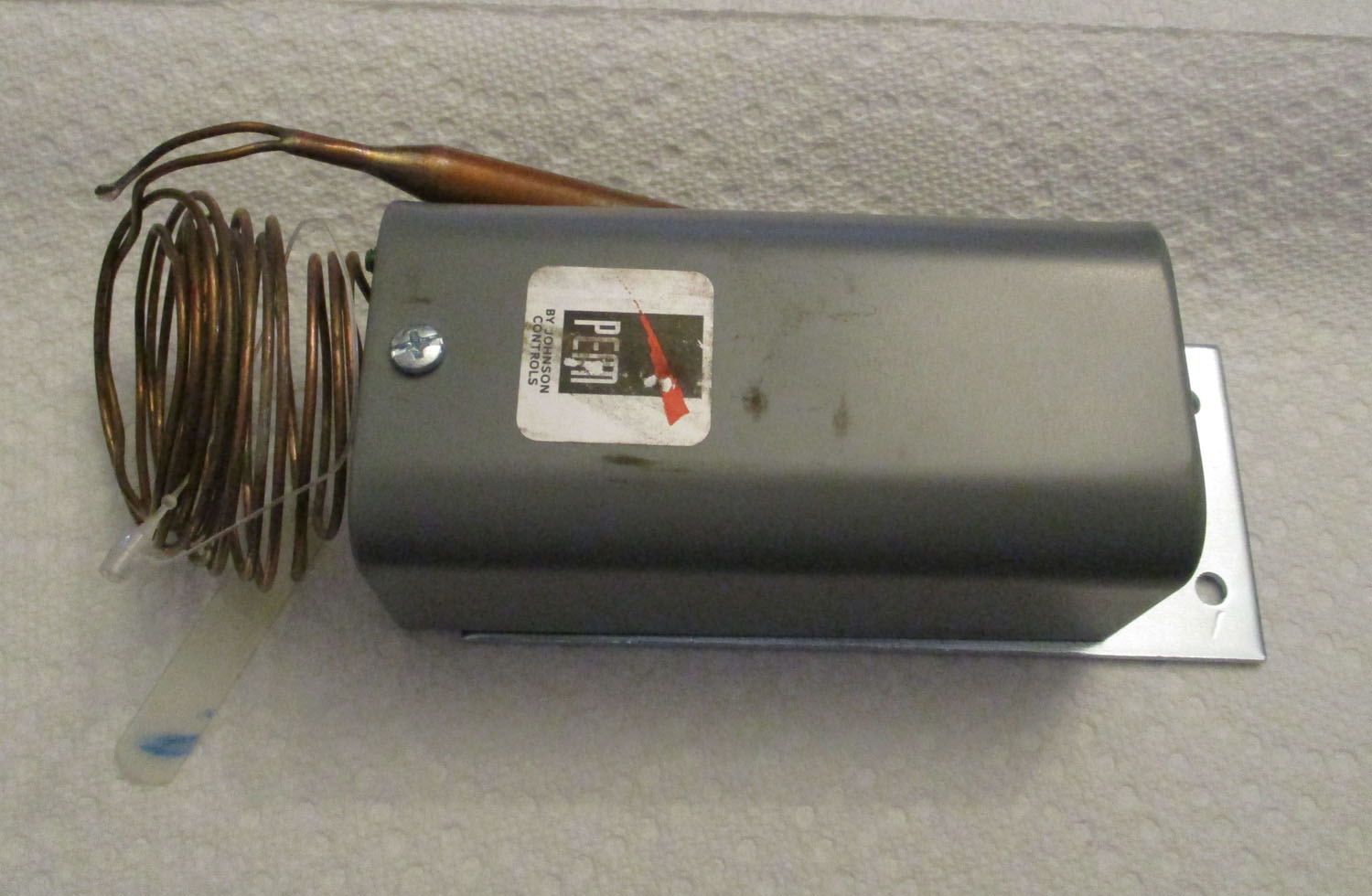 Thermostat With Temperature Range 30/50°F