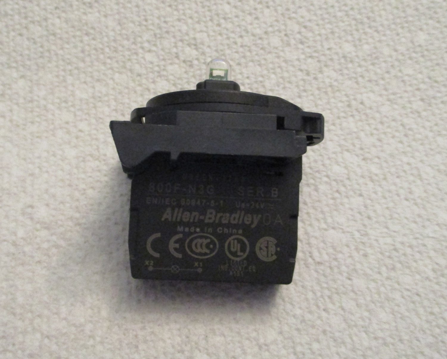 allen bradley 800f 3 position selector switch