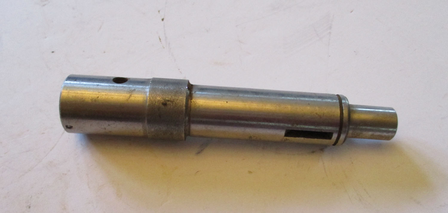 Shaft 4 1/16"L, 121R22