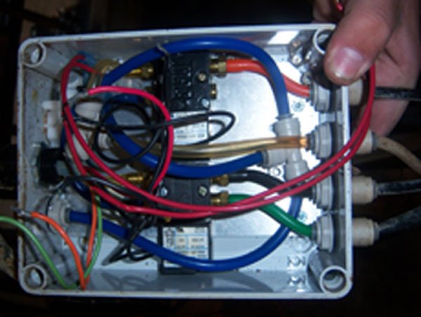 Box Omni Back W/Air Valves