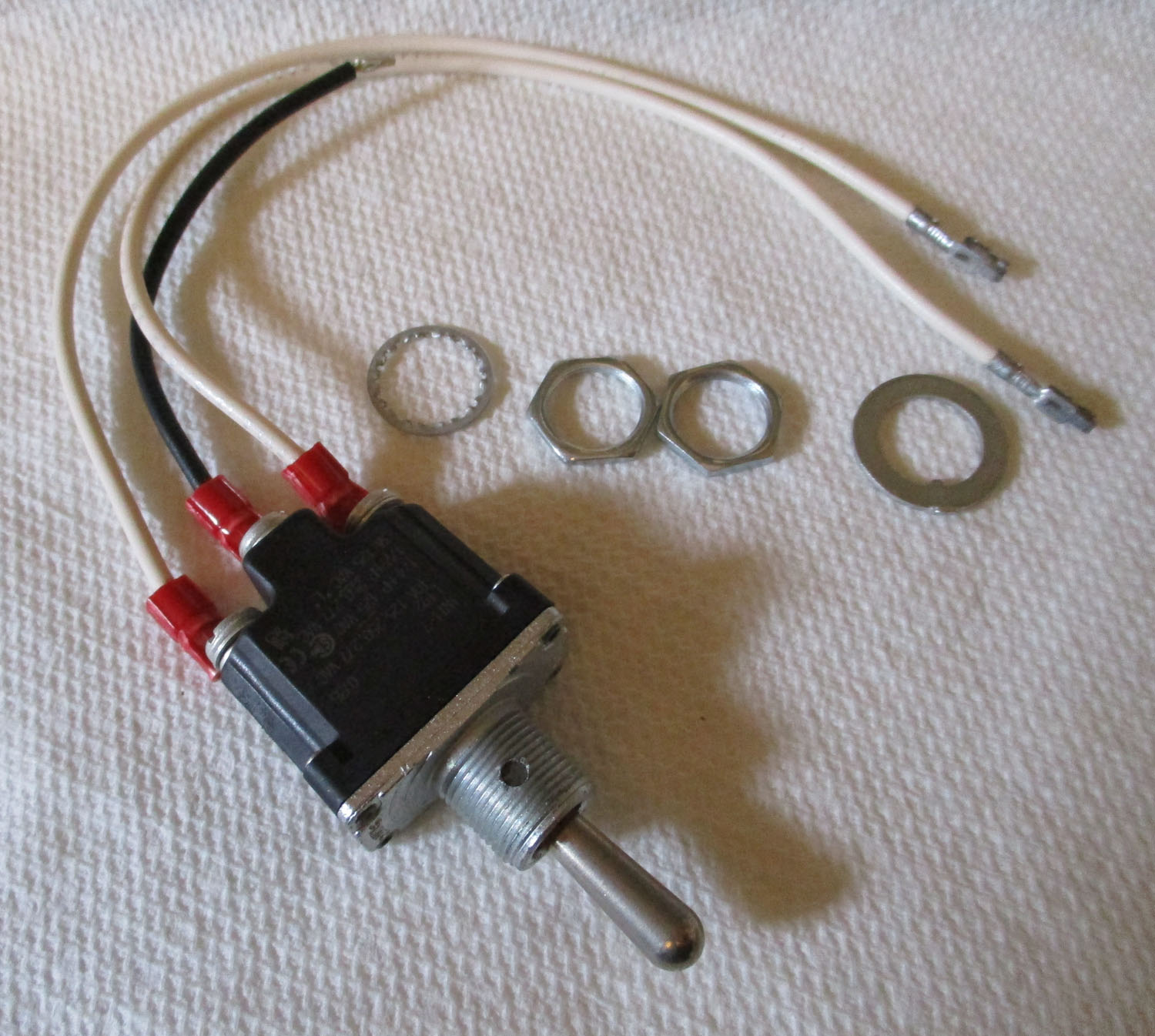 Switch Toggle 7750-0034-444 3 Switch Toggle 7750-0034-444