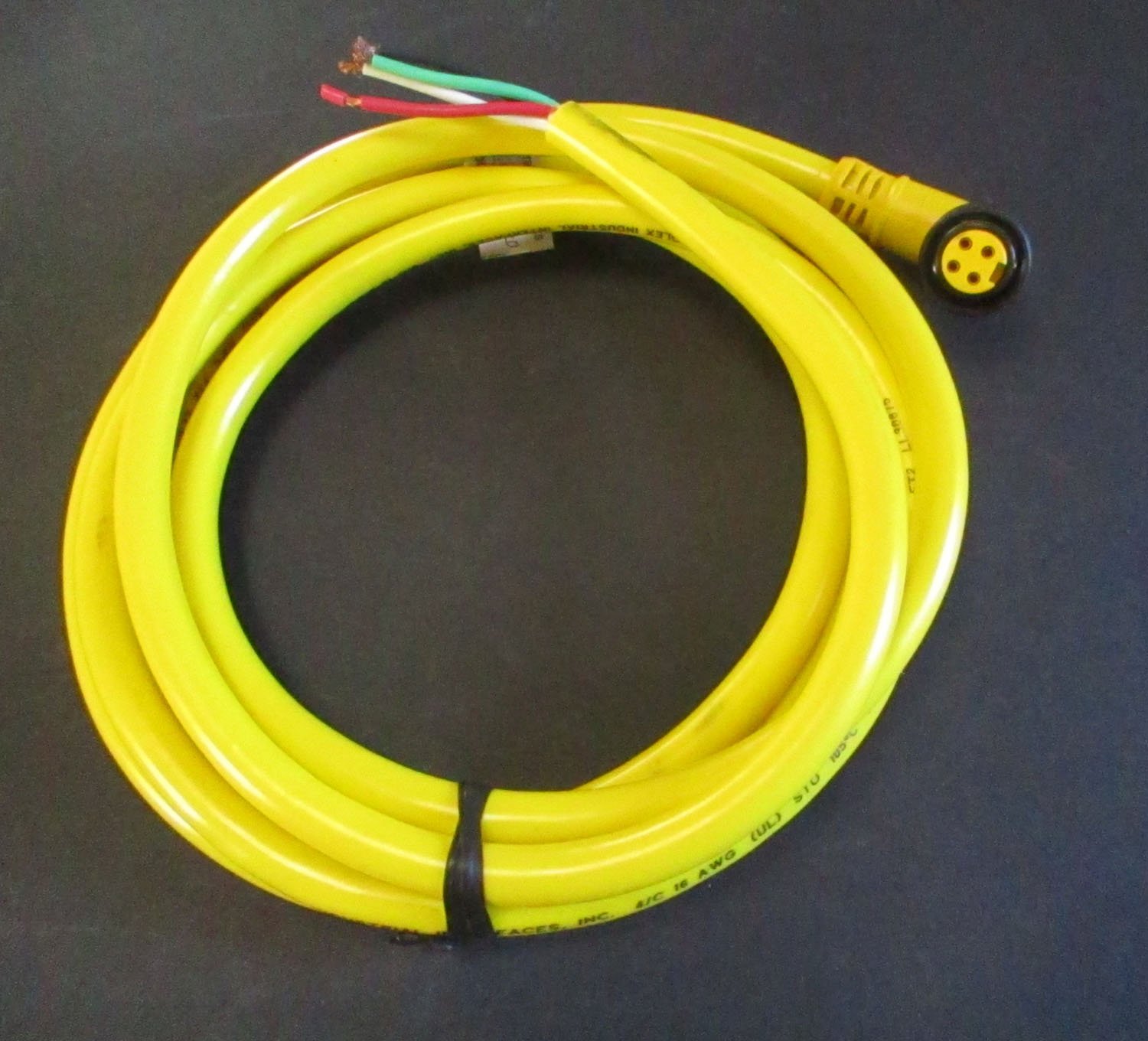 Cable Comm. 4-Pin Female 90° 600V 13AMP 9'L