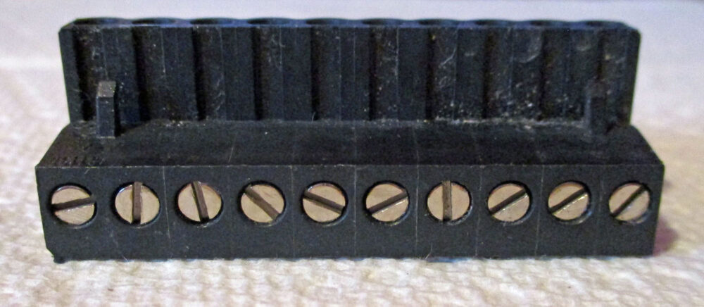 Terminal Black Omni 10 Place 250V 1 15/16&Amp;Quot;W