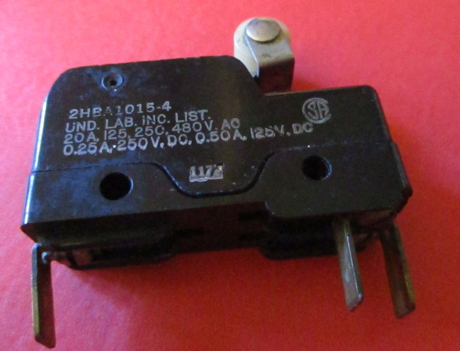 Switch, Roller w/ No Screws 3 Switch, Roller w/ No Screws