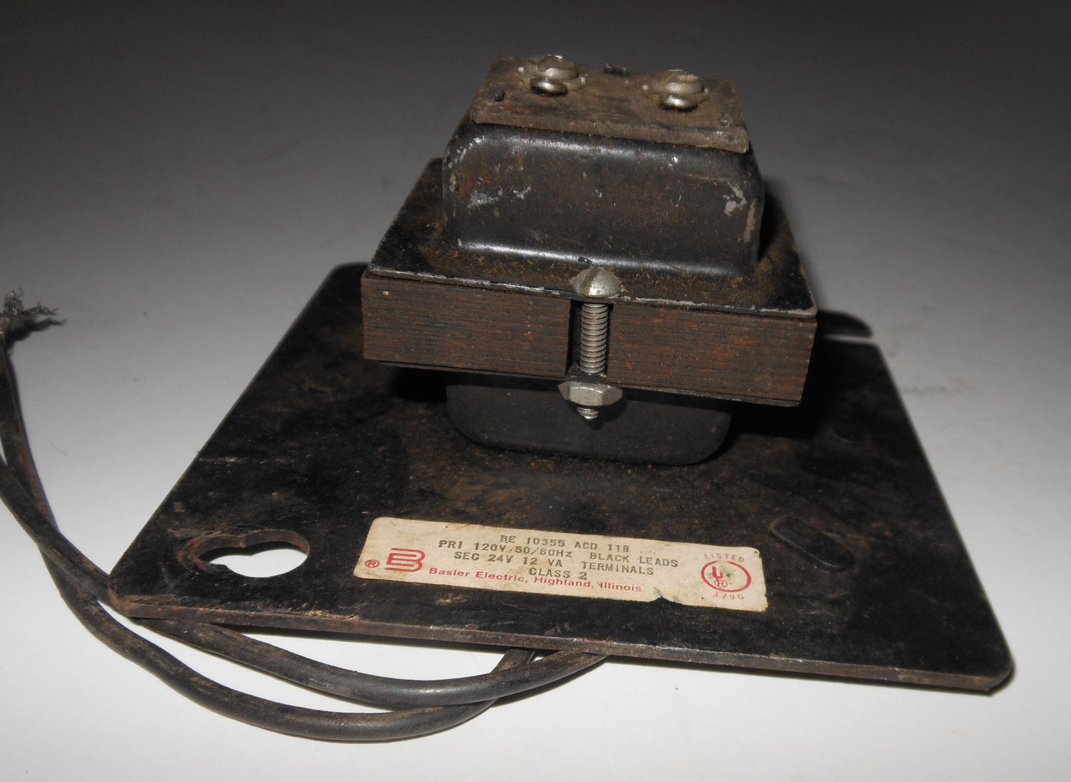 Transformer Step Down on Plate 3 Transformer Step Down on Plate