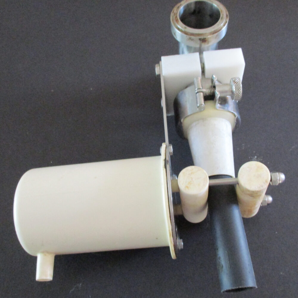 Valve, Air Operated W/Surge Ferrule, 1 1/2&Quot; Tee