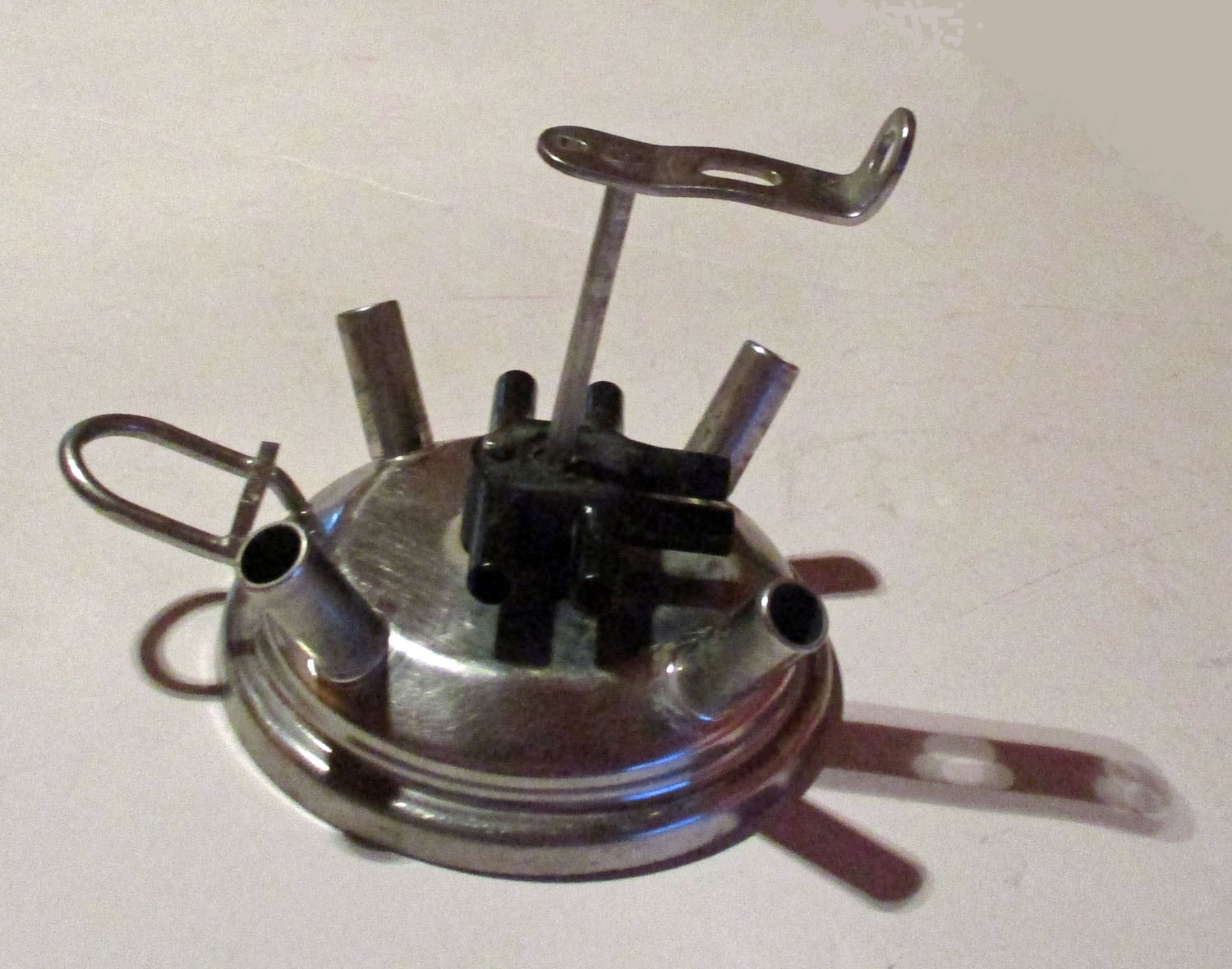 Lid Claw W/Air Divider, Hook &Amp;Amp; Bolt