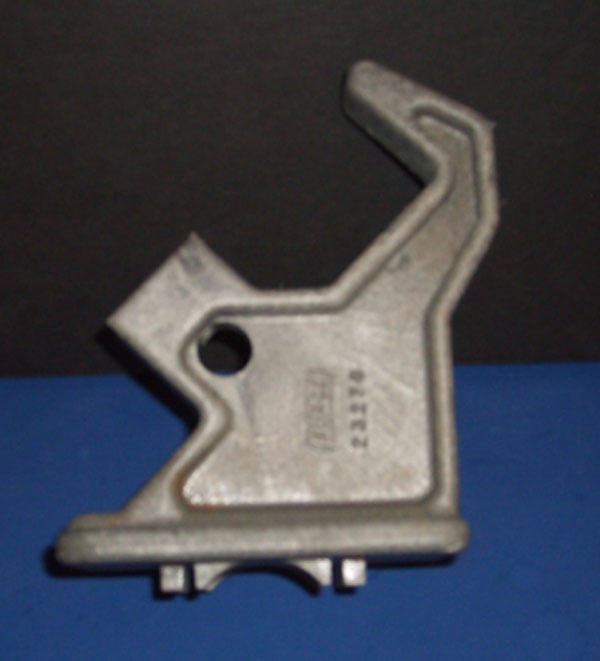 Offset Double Pipeline Holder