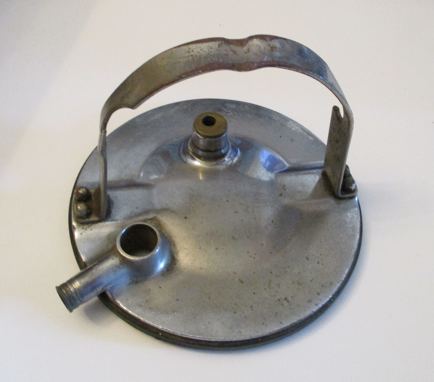 Lid Bucket Old Style w/out Shut Off 3 Lid Bucket Old Style without Shut Off