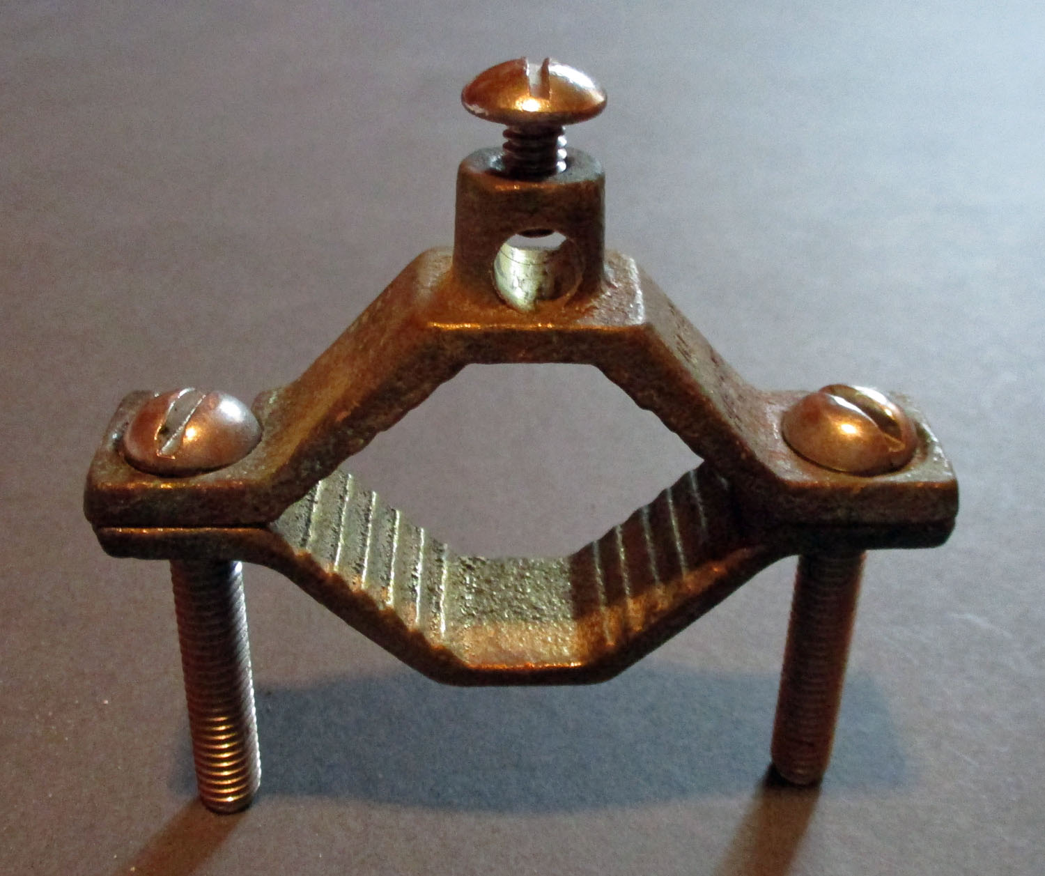 Clamp For 1 1/4&Amp;Quot;-1 1/2&Amp;Quot; Pipe