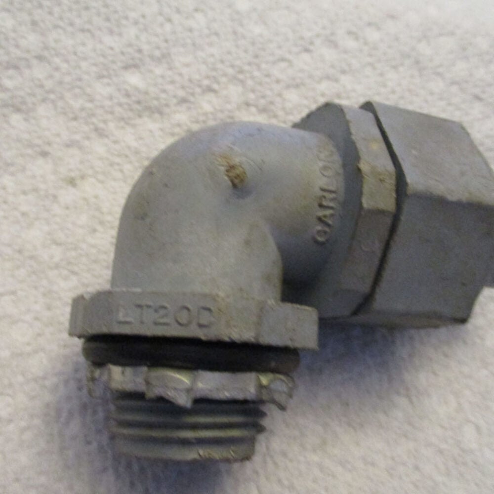 Connector Conduit 90° THD 11/16"OD