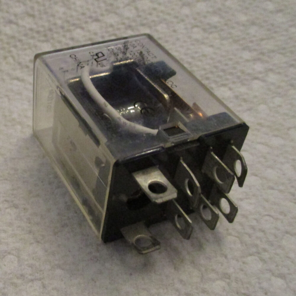 Relay 30Vdc 120-240Vac 10-15Amp 1/3-1/2Hp