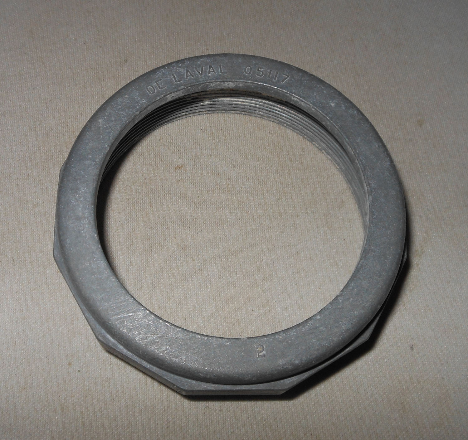 Nut Female DeLaval 05117 Non-Shiny for 2" Pipe 3 Nut Metal DeLaval Female 05117 Non Shiny 2 3/4"ID