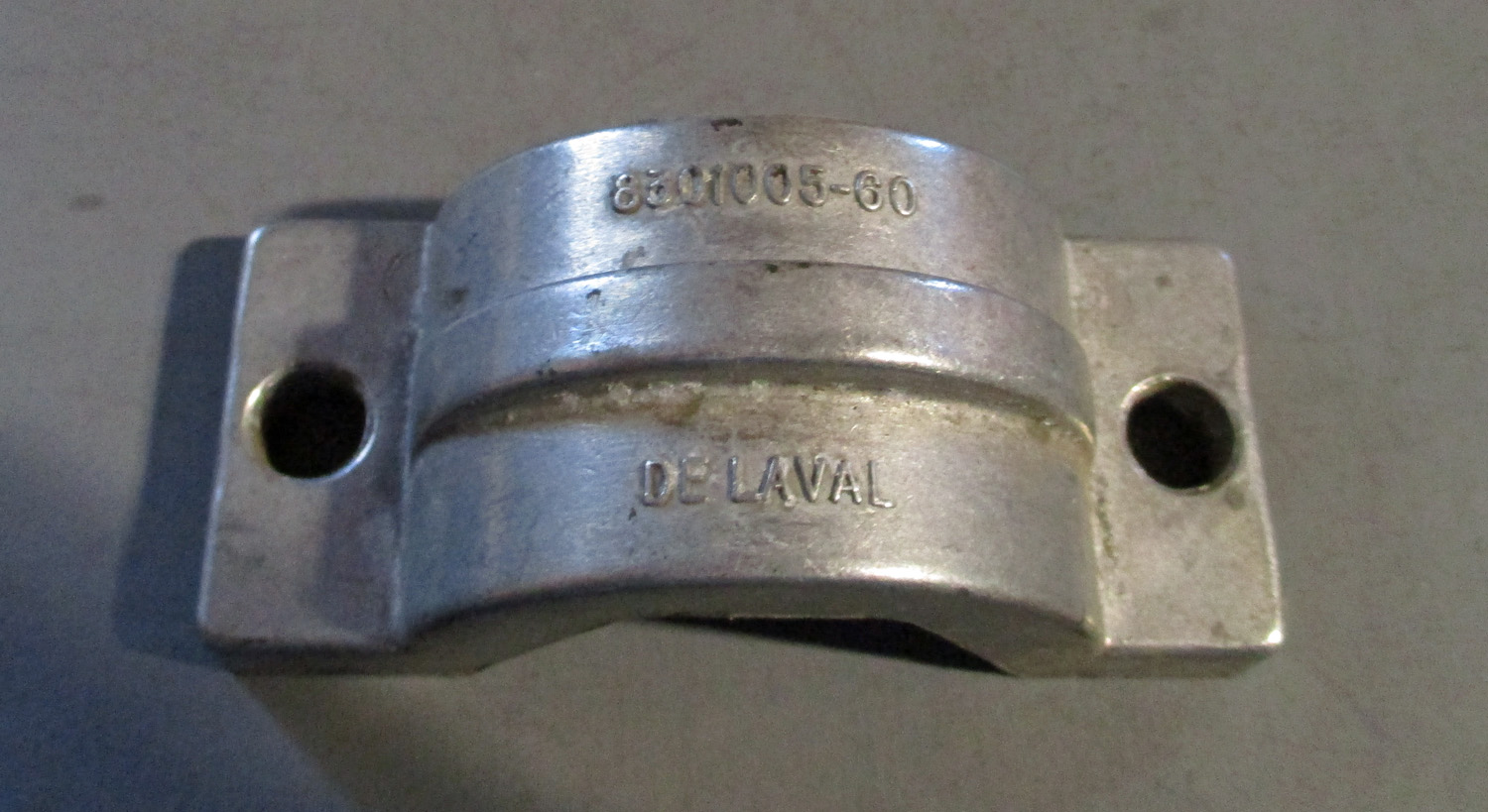 Clamp Half 13/16&Quot;W-1 7/8&Quot;W (Inside)