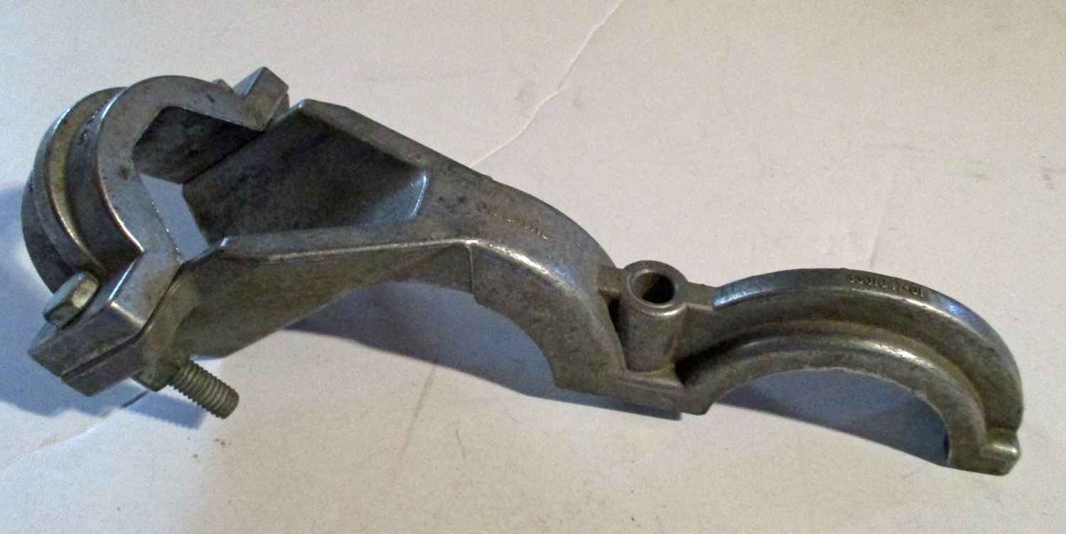 Clamp Half Double W/Arm Clamp 10&Quot;L, 2 7/16&Quot;Id (Double)