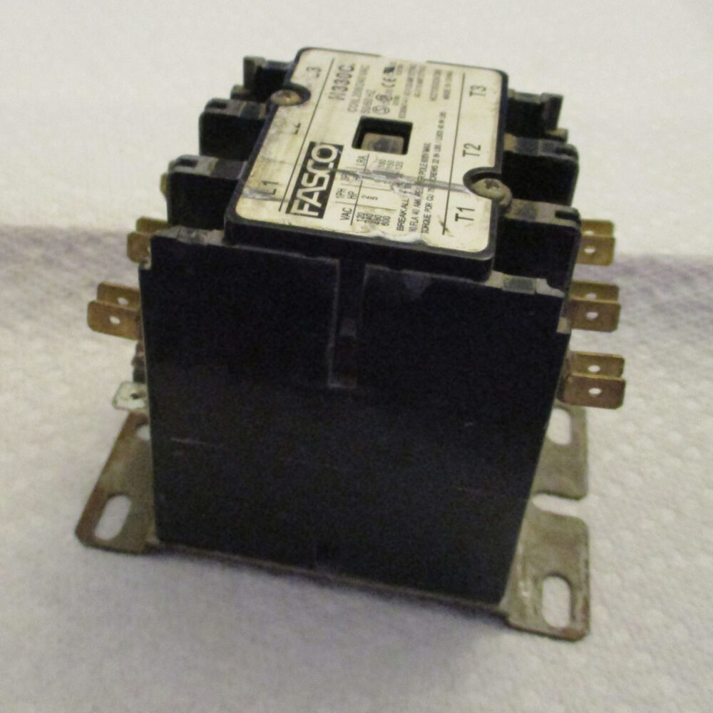 Contactor 3 Pole Defined Purpose 120-600Vac 40Amp 2-20Hp