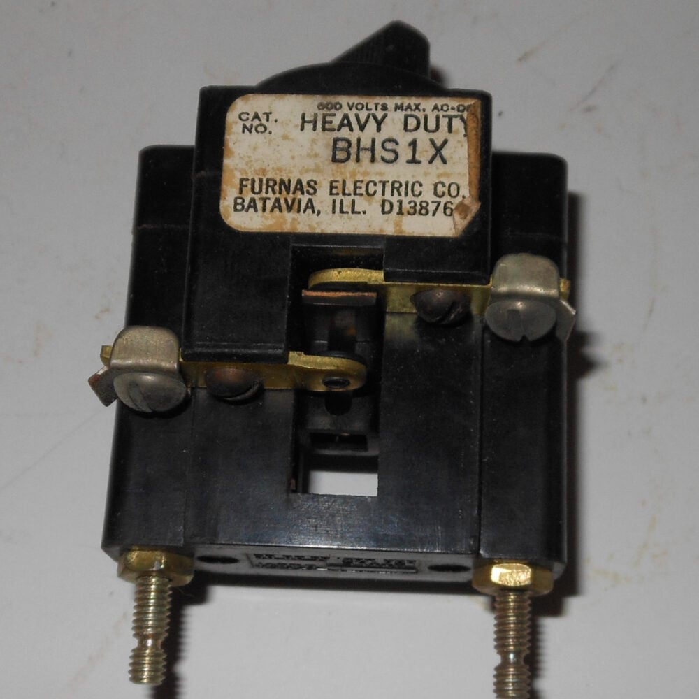 Switch Heavy Duty 600AC or DC Max