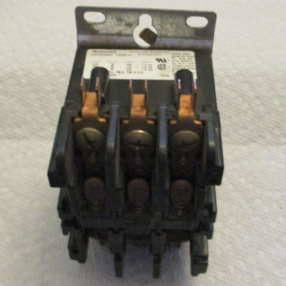 Contactor 3 Pole 240-600VAC 7.5HP 30FLA