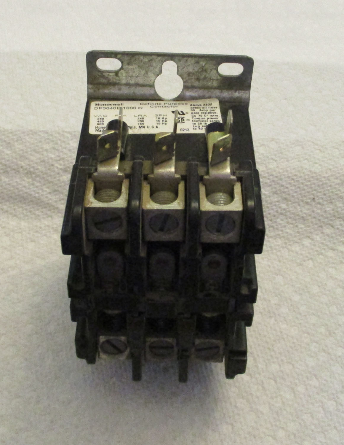 Contactor 3 Pole 240-600VAC 40FLA 10-15HP 3 Contactor 3 Pole 240-600VAC 40FLA 10-15HP