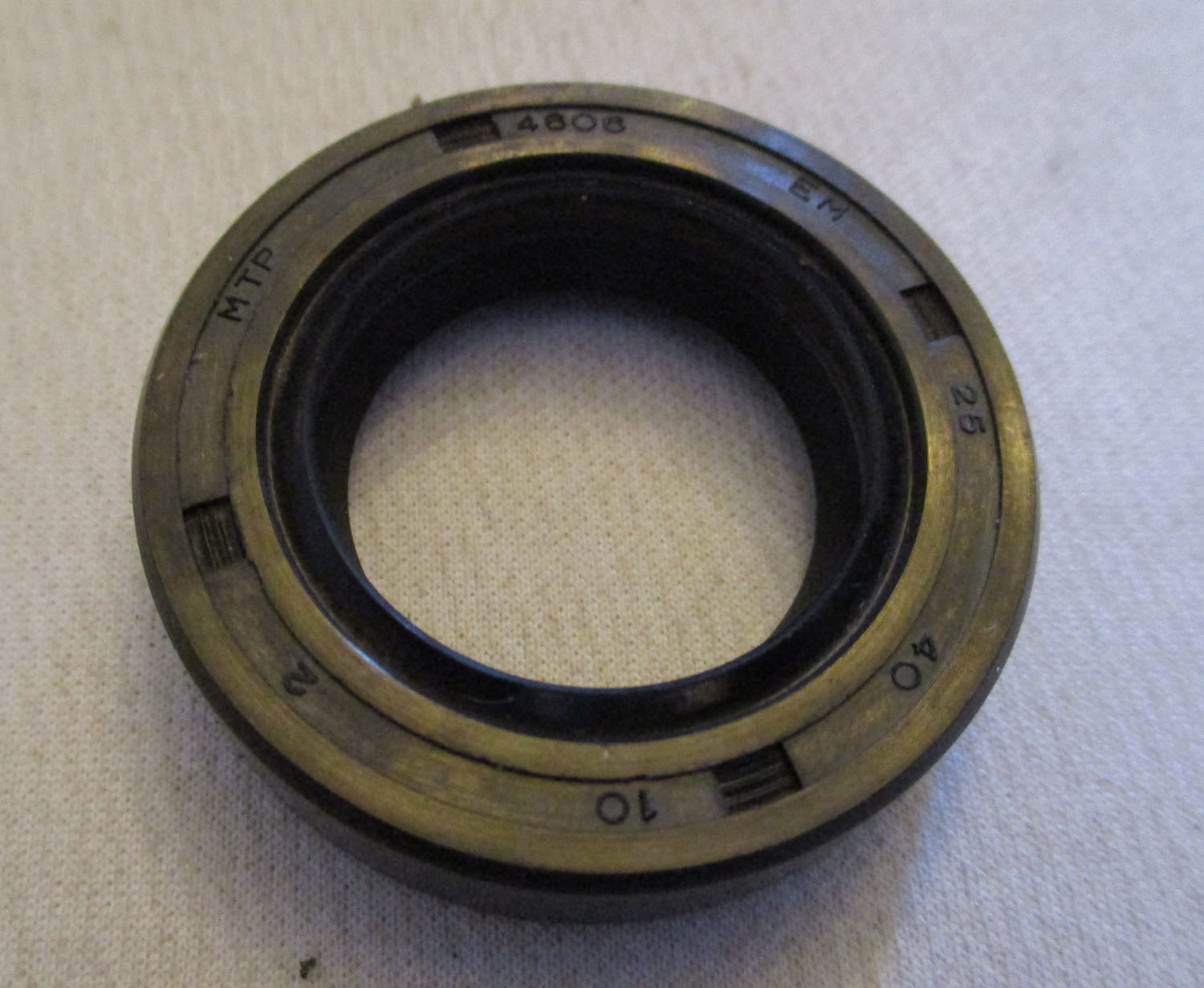 Seal Milk Pump 1 1/2"OD 3 Seal Milk Pump 1 1/2"OD