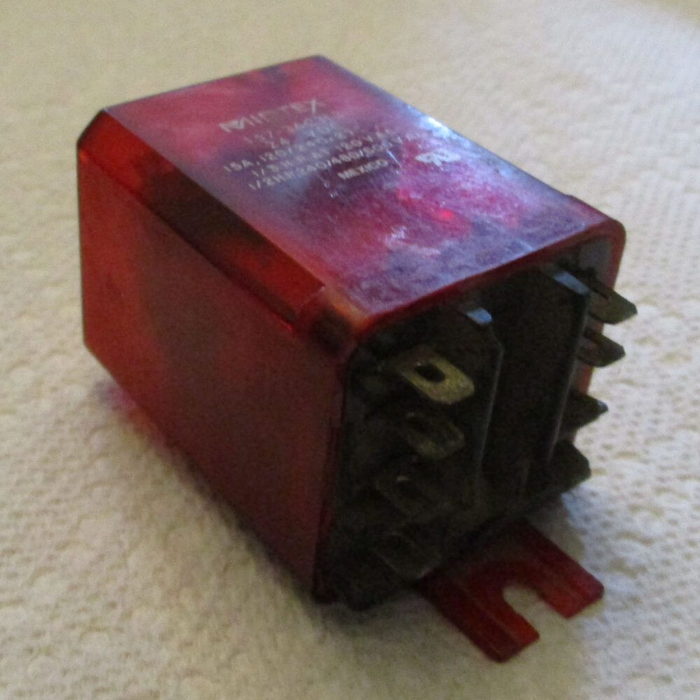 Relay 24Vdc 120-600Vac 15A 1/3Hp-1/2Hp