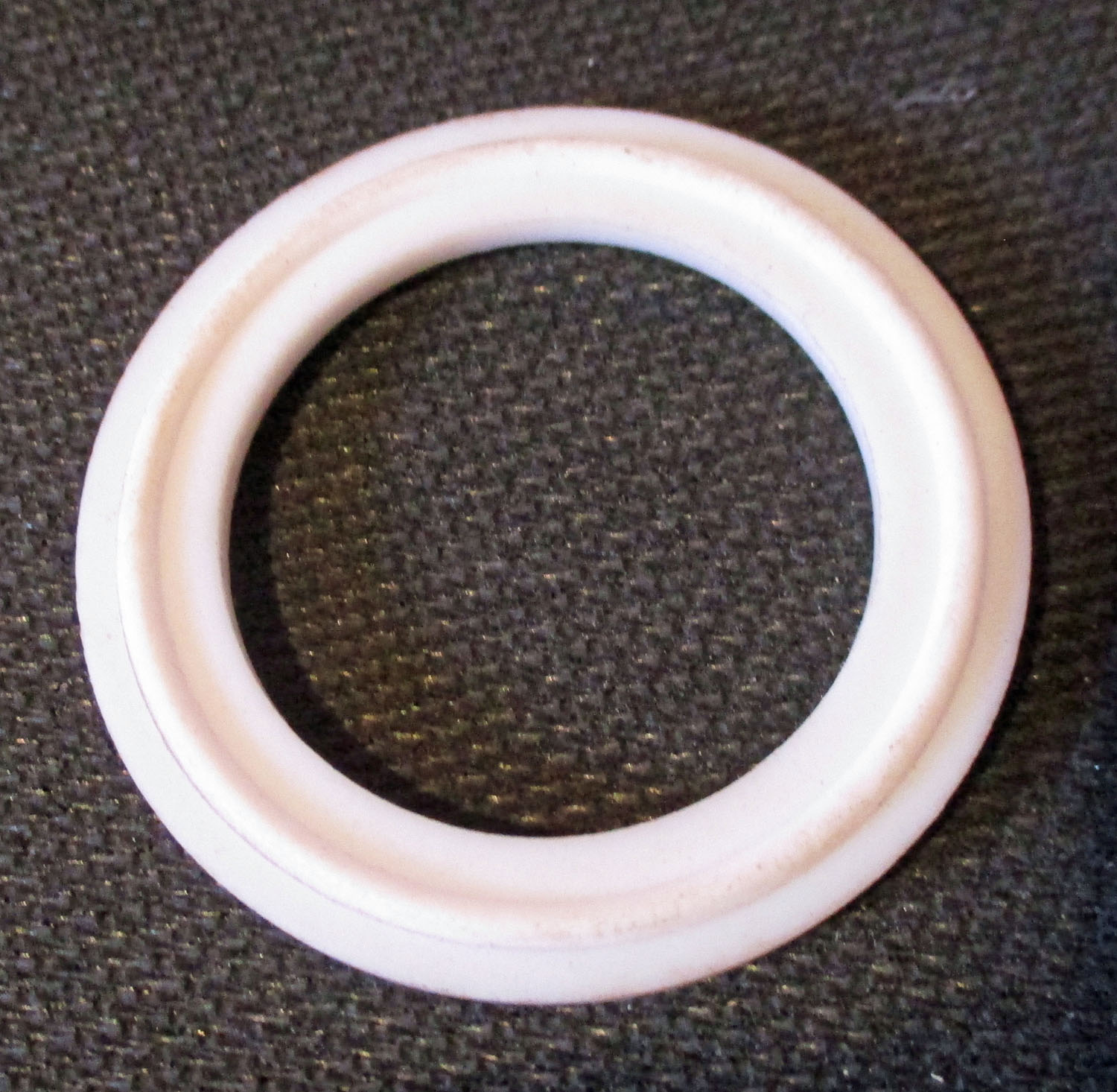 Gasket, Tri-Clover, Teflon for 1 1/2" Pipe 3 Gasket Tri-Clover for 1 1/2" Pipe
