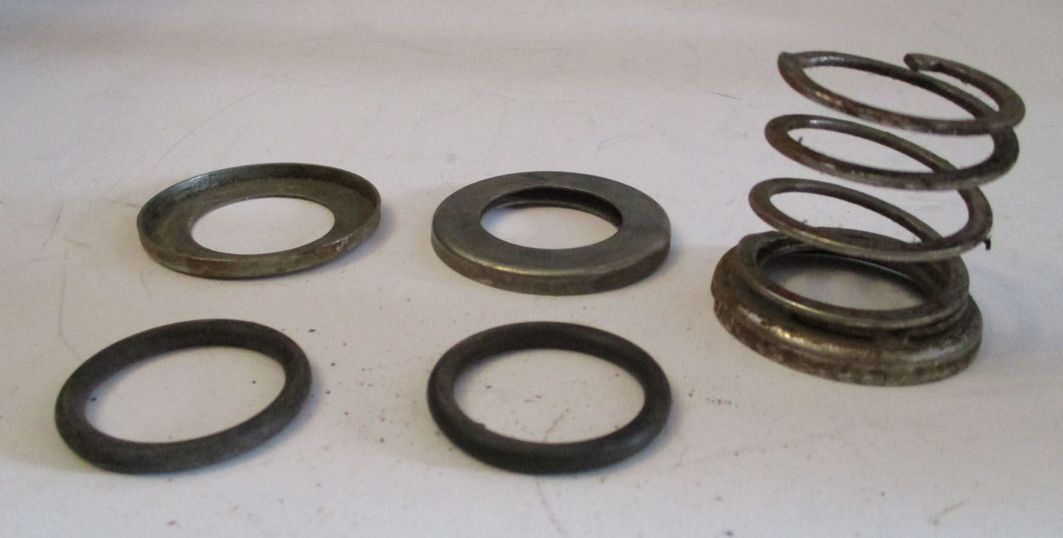 Spring Kit Milk Pump 1 1/2"L