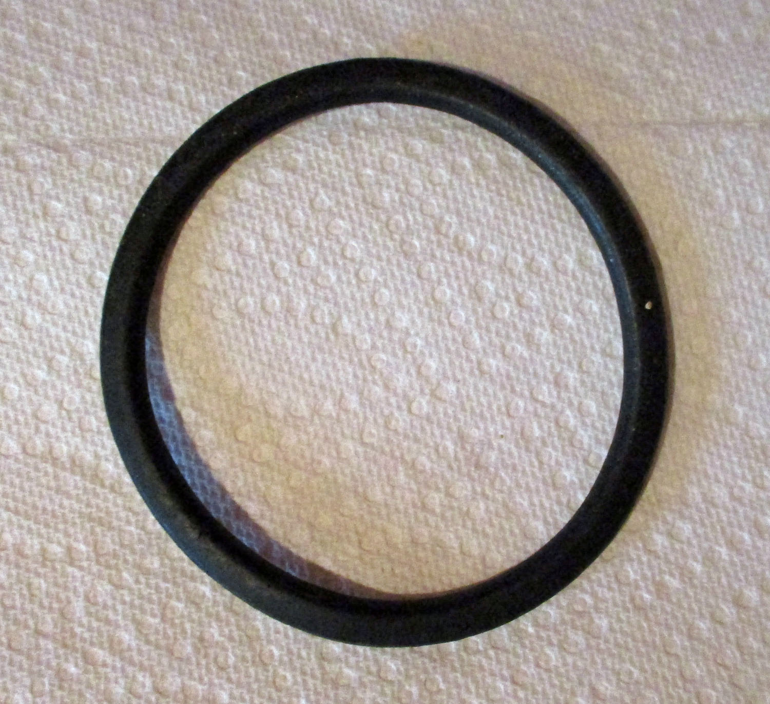 Gasket Flat/Curved Sides 4 3/16"OD, 3 5/8"ID 3 Gasket Flat/Curved Sides 4 3/16"OD, 3 5/8"ID