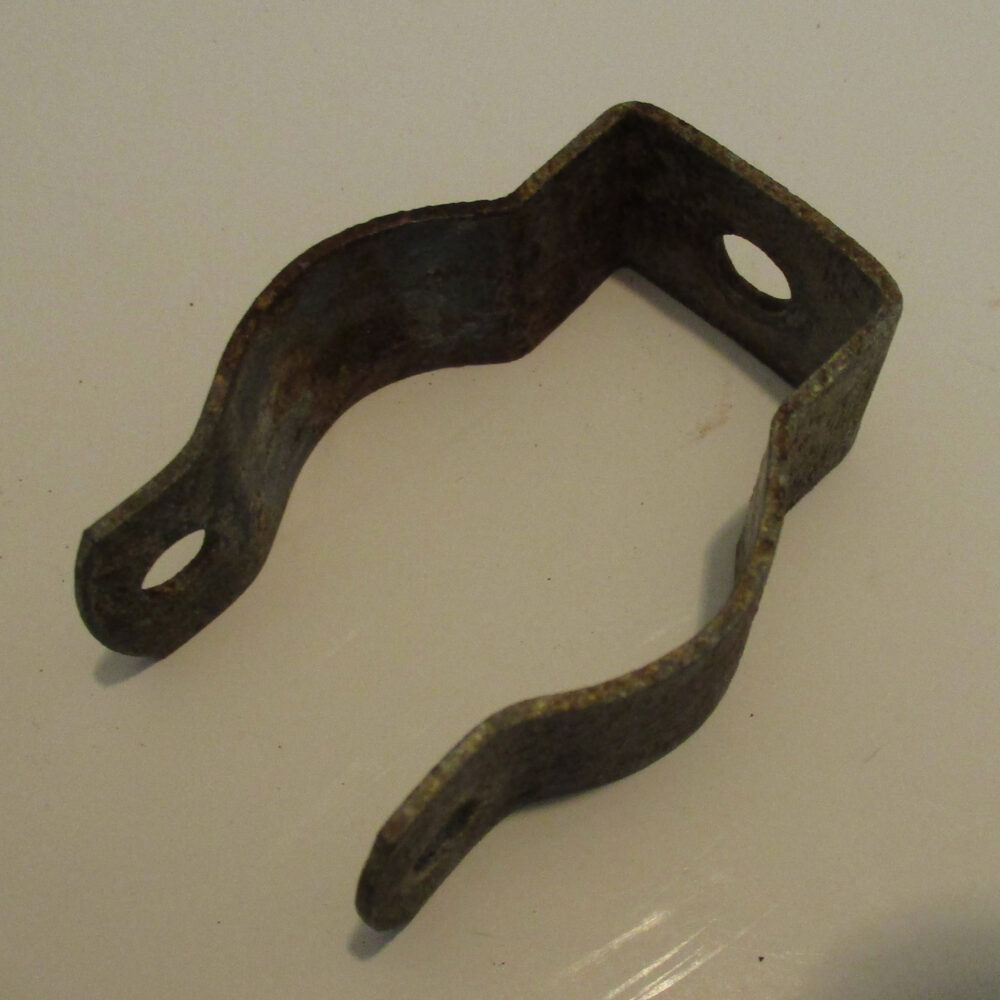 Metal Clamp, for 1 1/2" Pipe