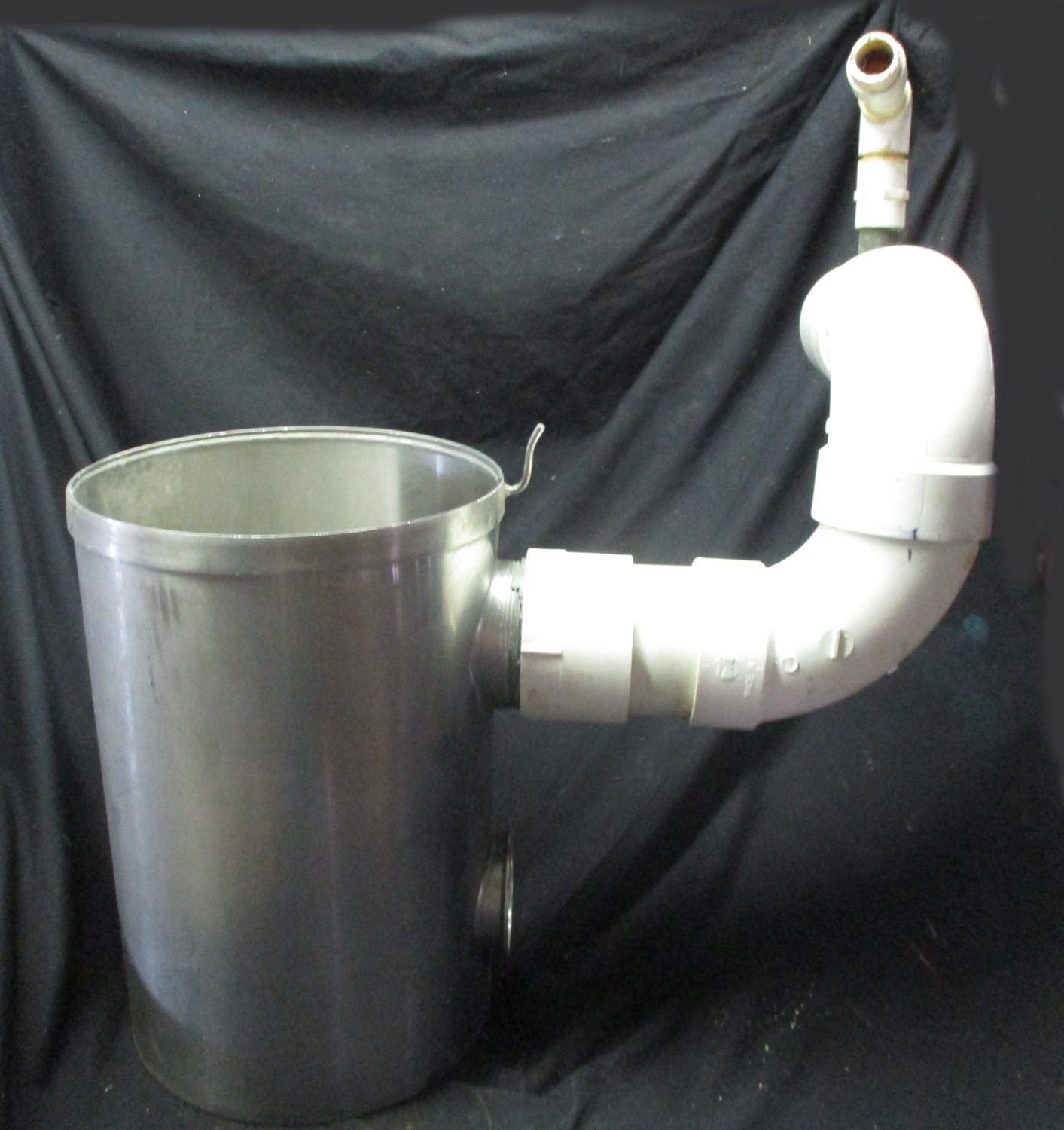 Bucket Trap w/ Ball SS 12"OD 3 Trap Bucket w/ Ball SS 12"OD