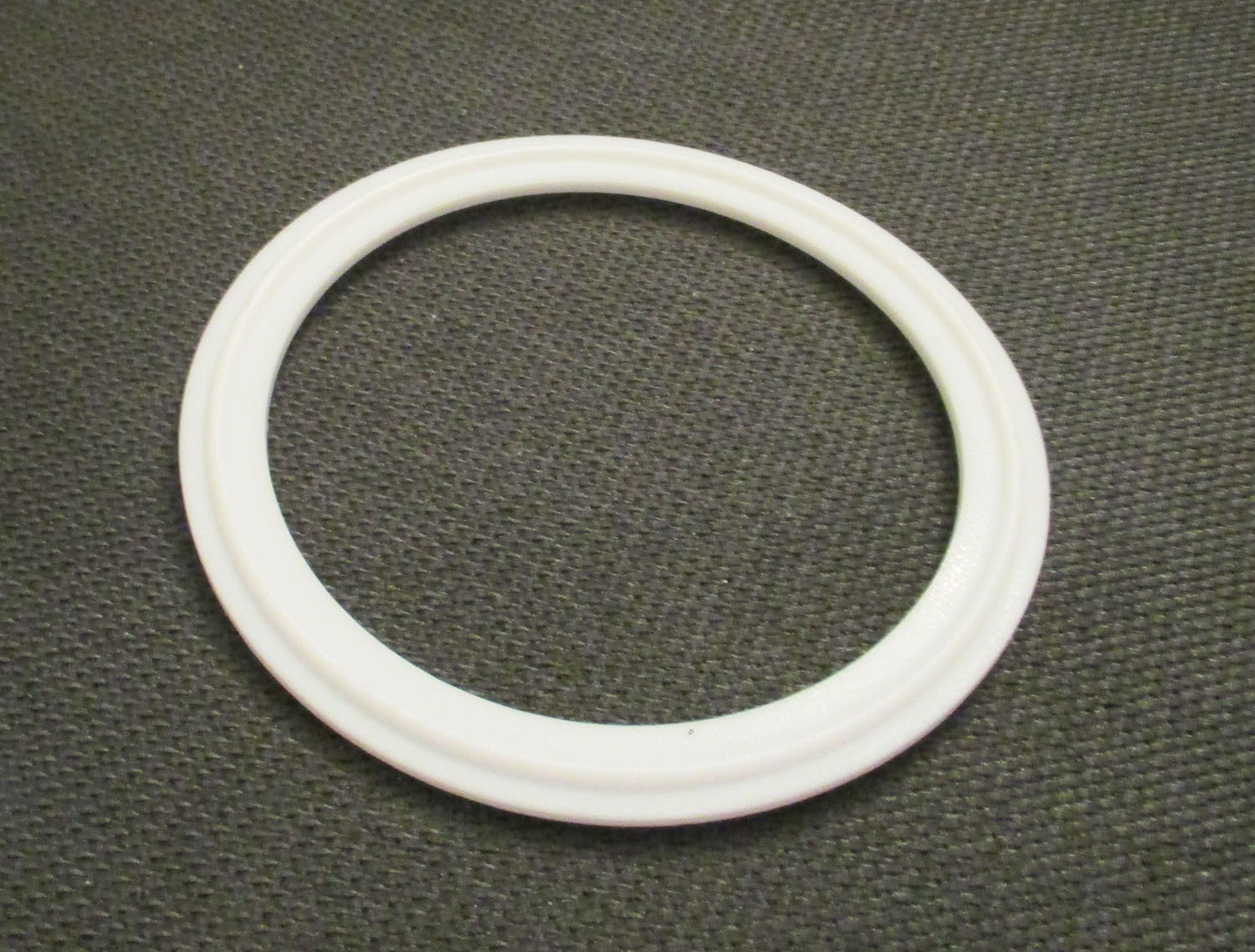 Gasket, Tri-Clover, White Teflon for 3" Pipe 3 Gasket Tri-Clover White Teflon for 3" Pipe