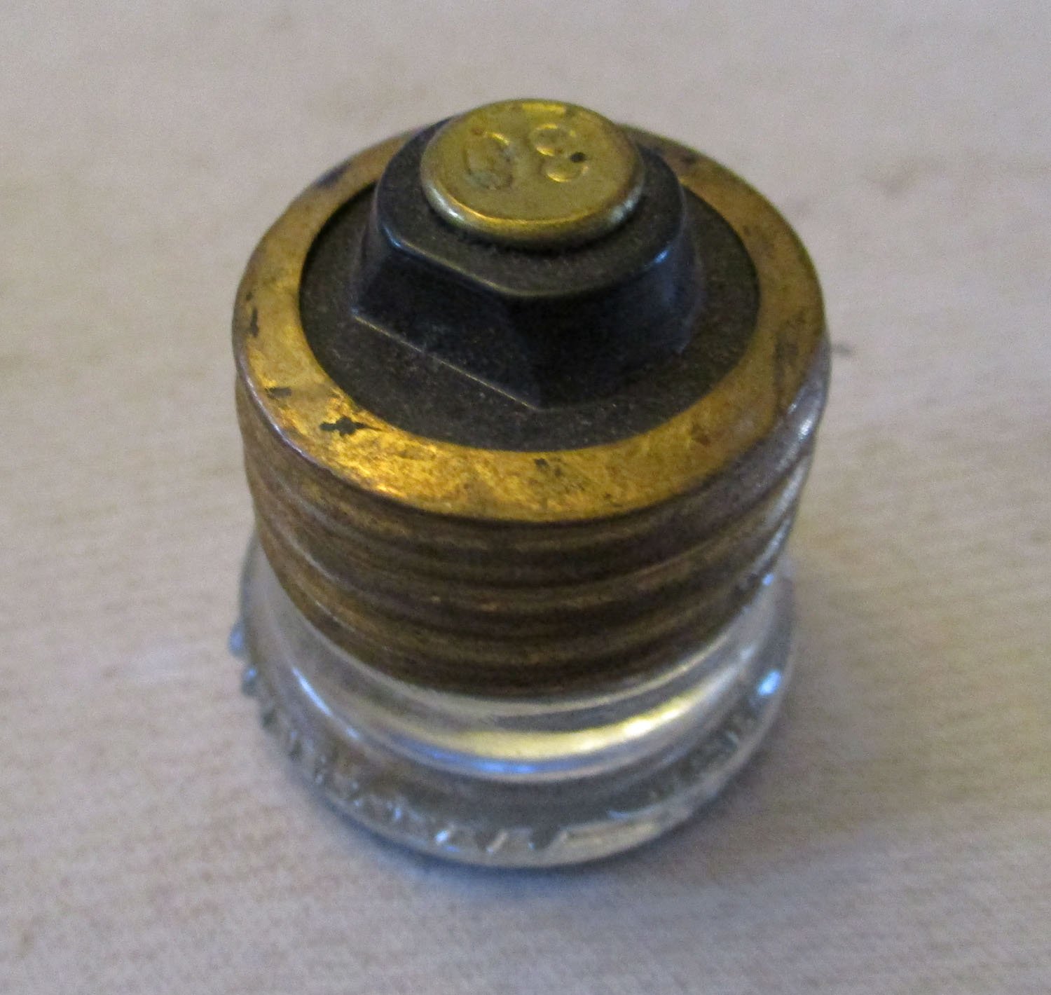 Fuse Plug 30Amp Eagle 1 3/16&Amp;Quot;L