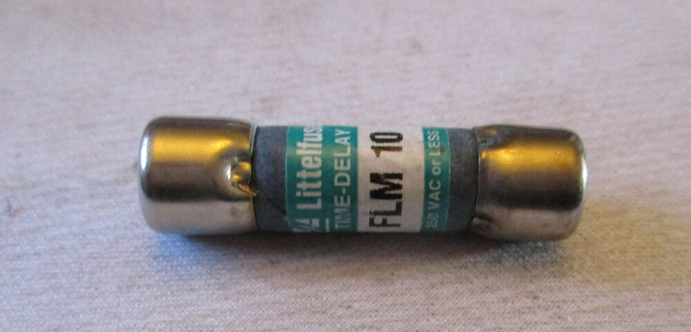 Fuse Cartridge 10Amp Littelfuse Time Delay 1 3/8"L - Dairy Train