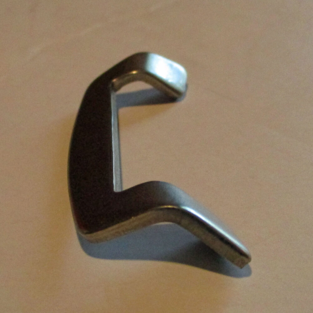 Handle 2 9/16" long