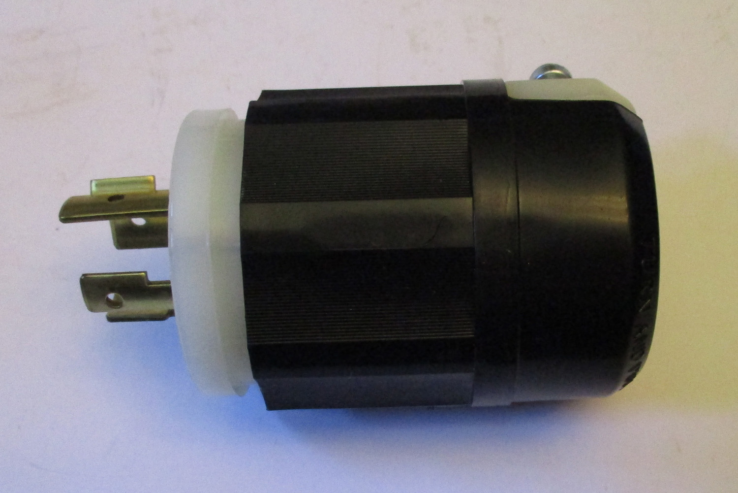 Plug, Locking 20A 480V 3 Plug, Locking 20A 480V