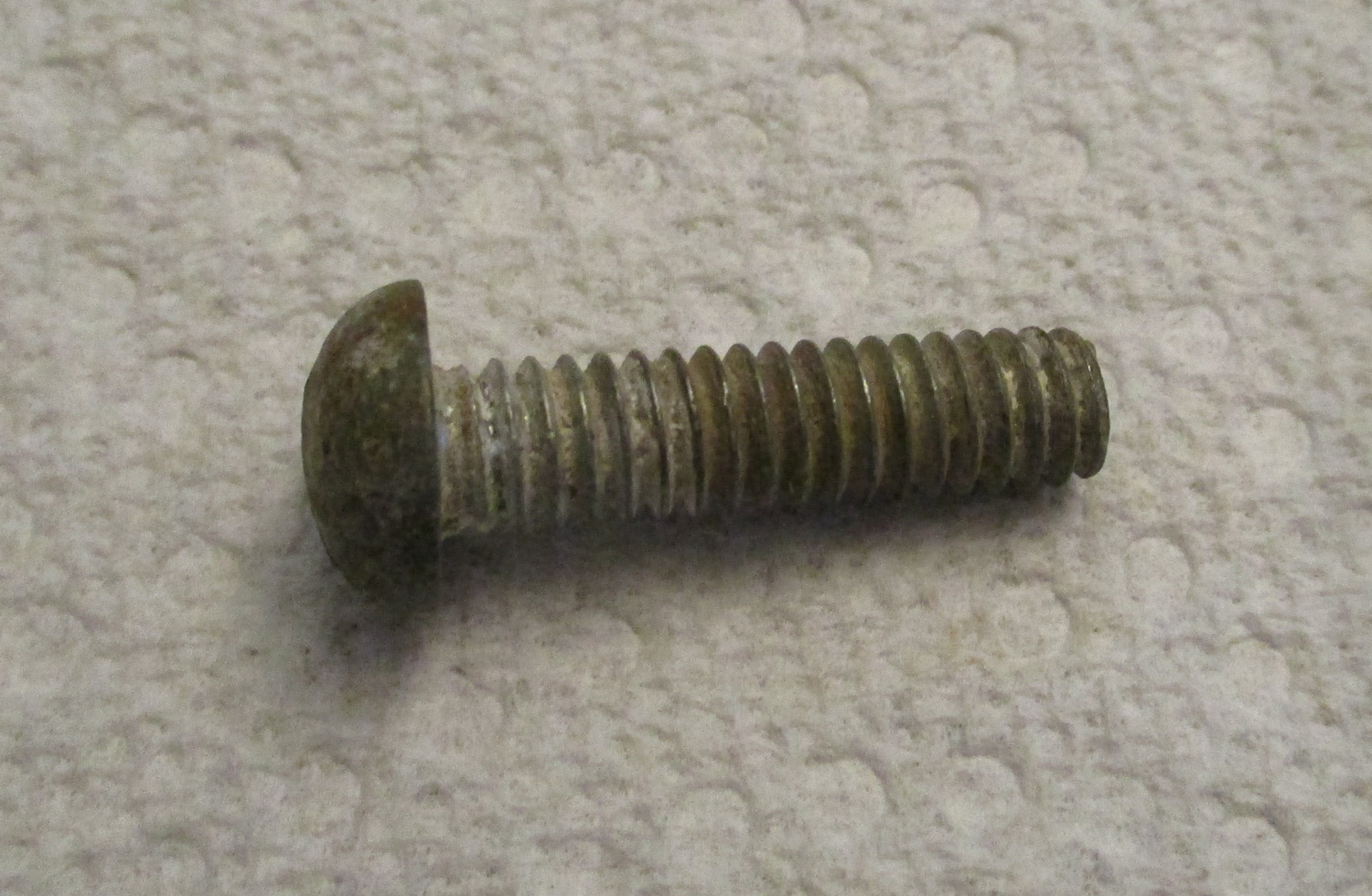 Screw Rd Head Slotted 1 1/8&Quot;L 1/4-20 Thd Sz