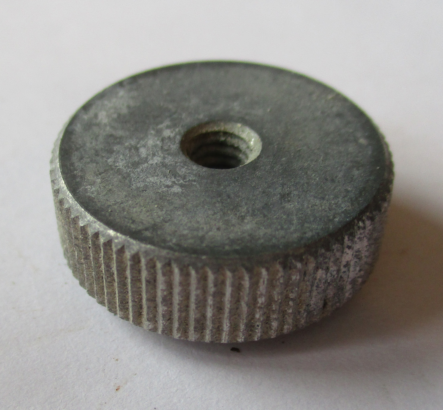thumb-screw-top-3-4-od-1-8-id-pkg-25