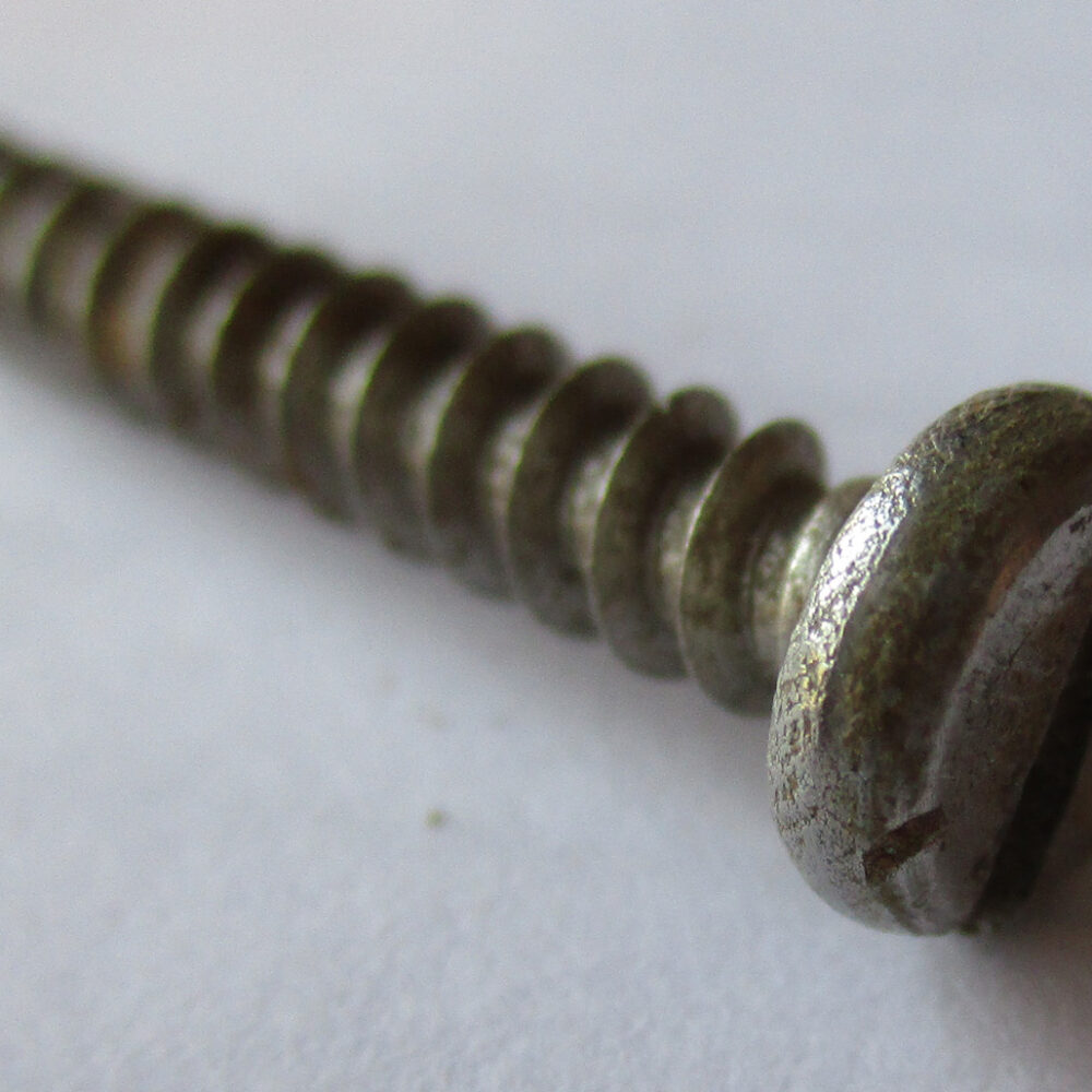 Screw Sm Pn Sl, 1&Quot;L 1/8&Quot; Thd Od 1/4&Quot; Head Od, Pkg./15