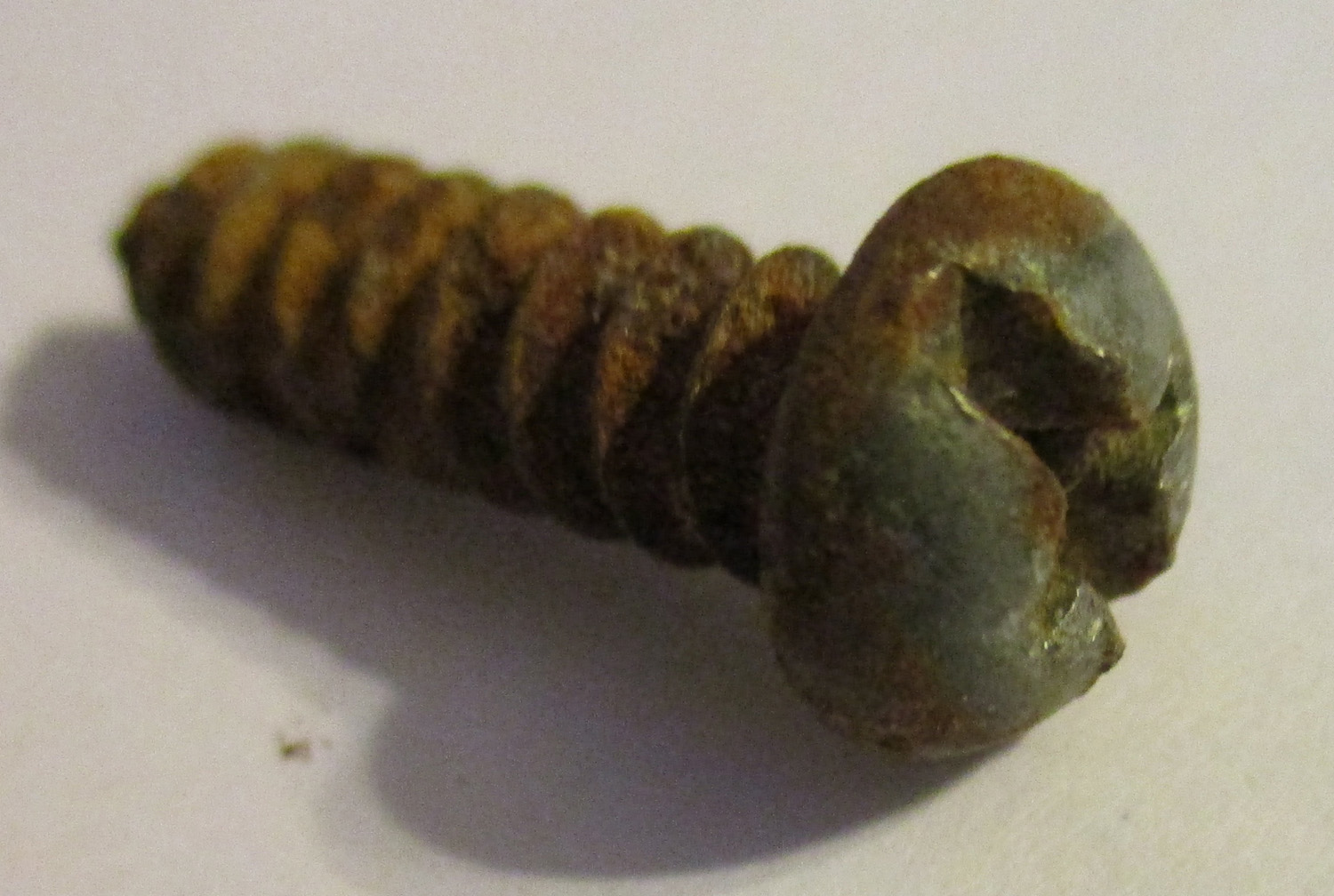 Screw, PN Combo, SM, 7/8"L 3/16" THD OD 3 Screw, PN Combo, SM, 7/8"L 3/16" THD OD