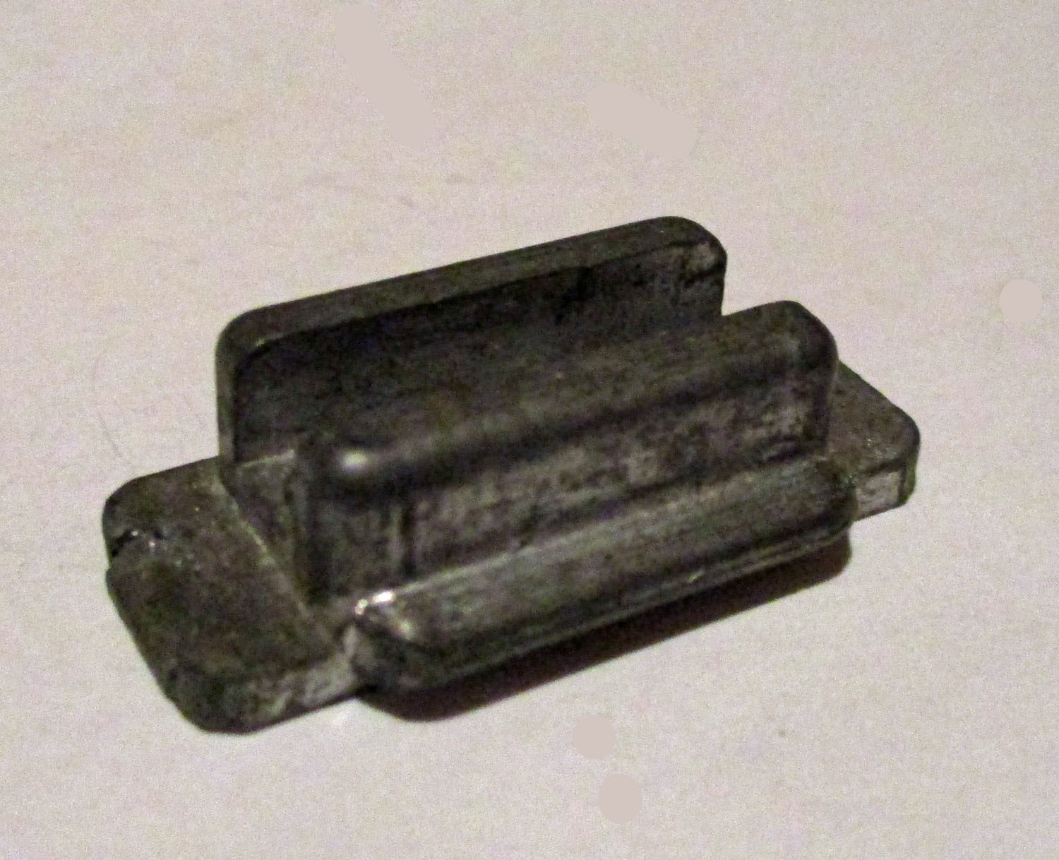 Bracket, 1 1/8"L 3 Bracket 1 1/8"L M712