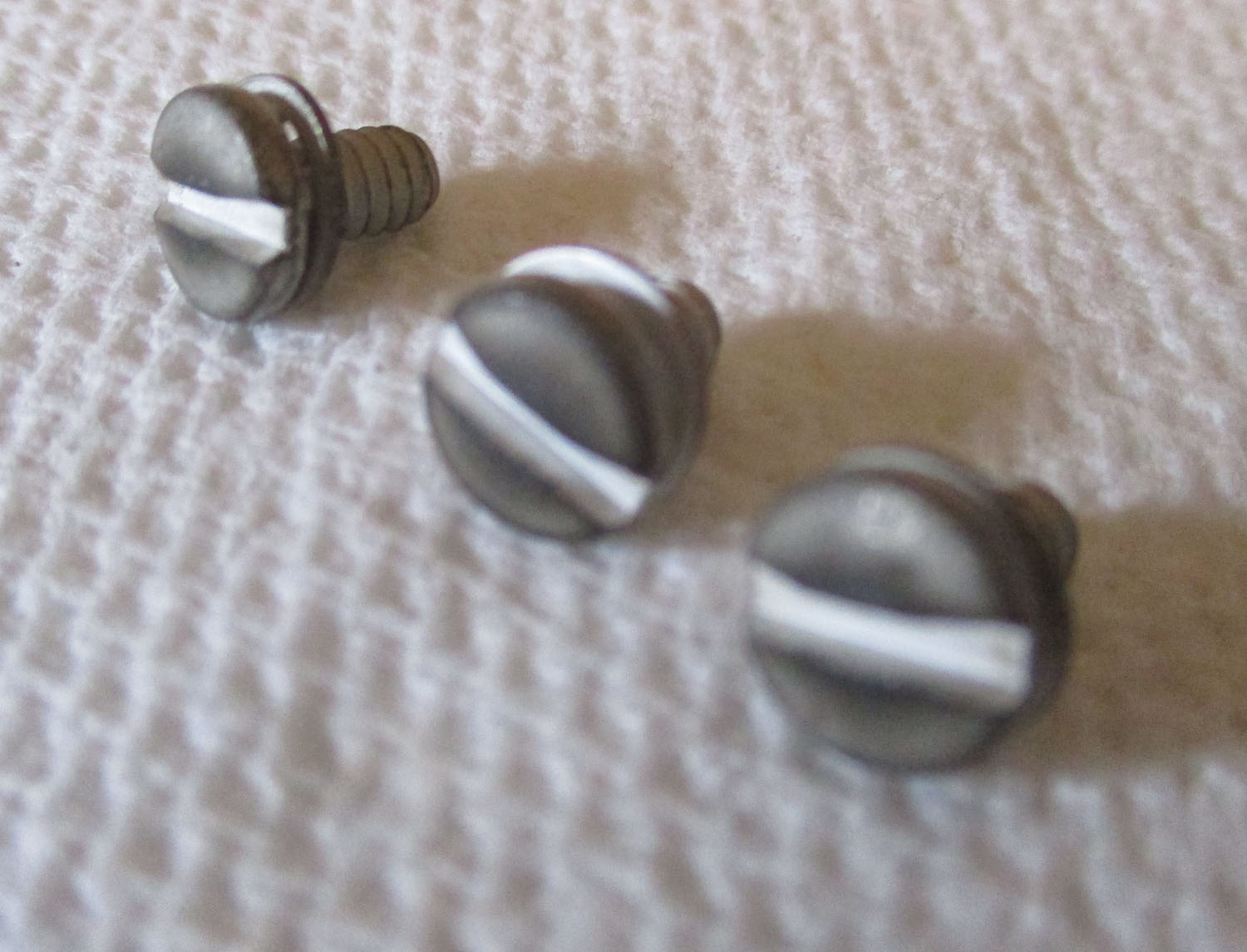 Screw With Lock Washer 5/16&Amp;Quot;L 6-32 Thd Sz Pkg Of 3