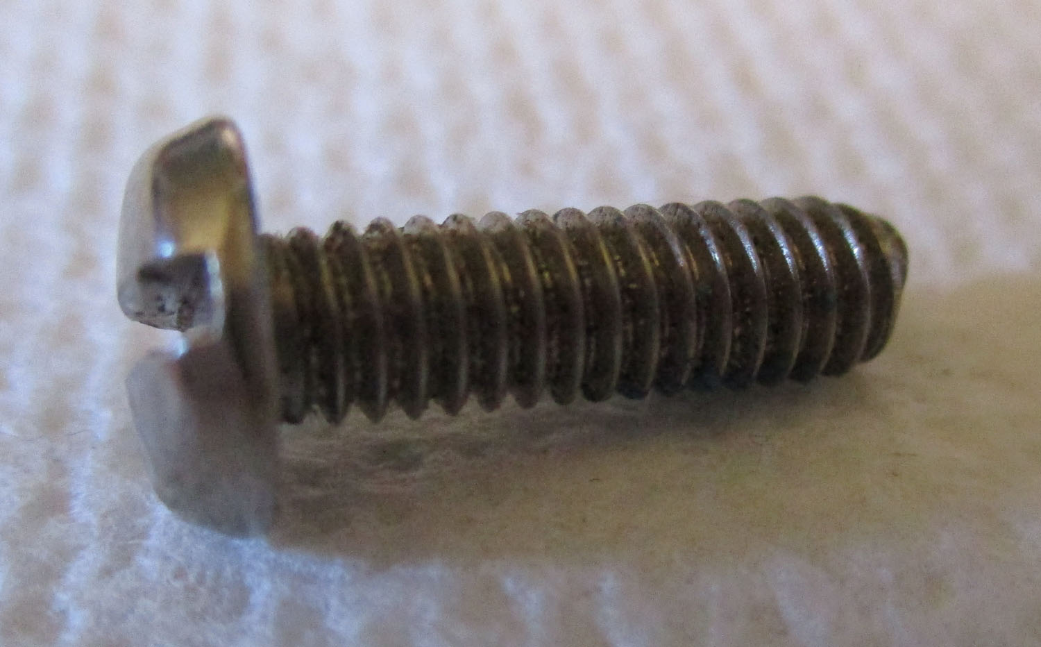 Screw Pan Head Slotted 5/8&Quot;L #8-32 Thd Sz