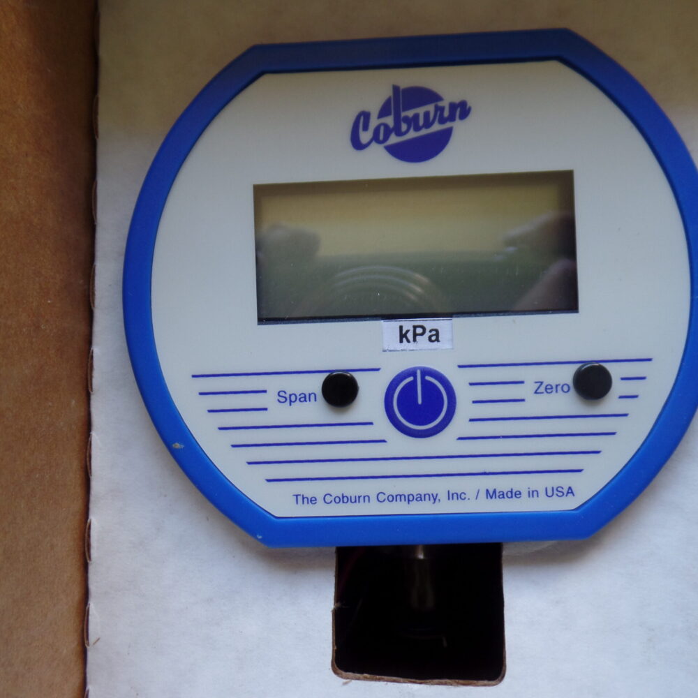 Gauge Vacuum Digital
