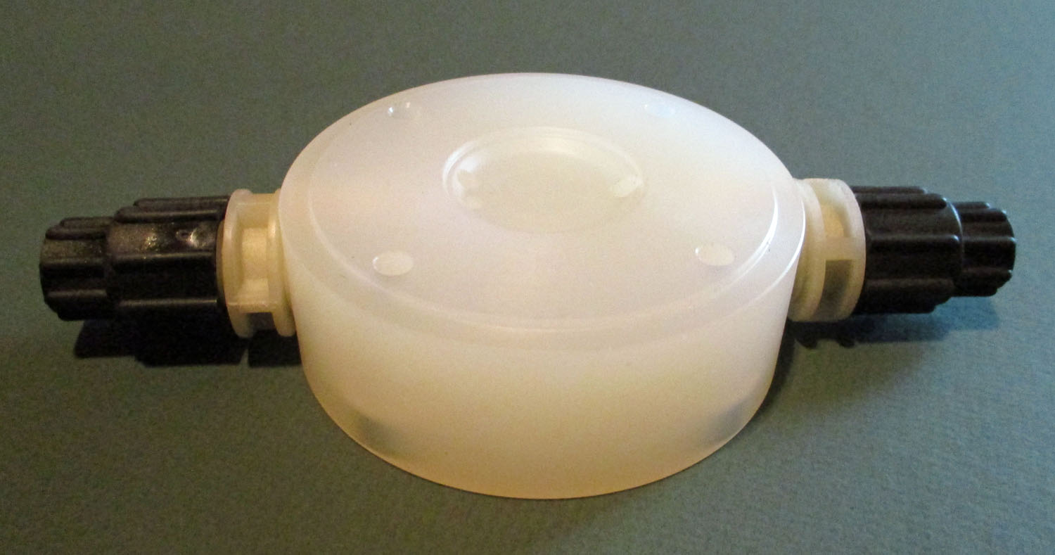 Head, Ivory, Polypropylene 3 3/8"OD