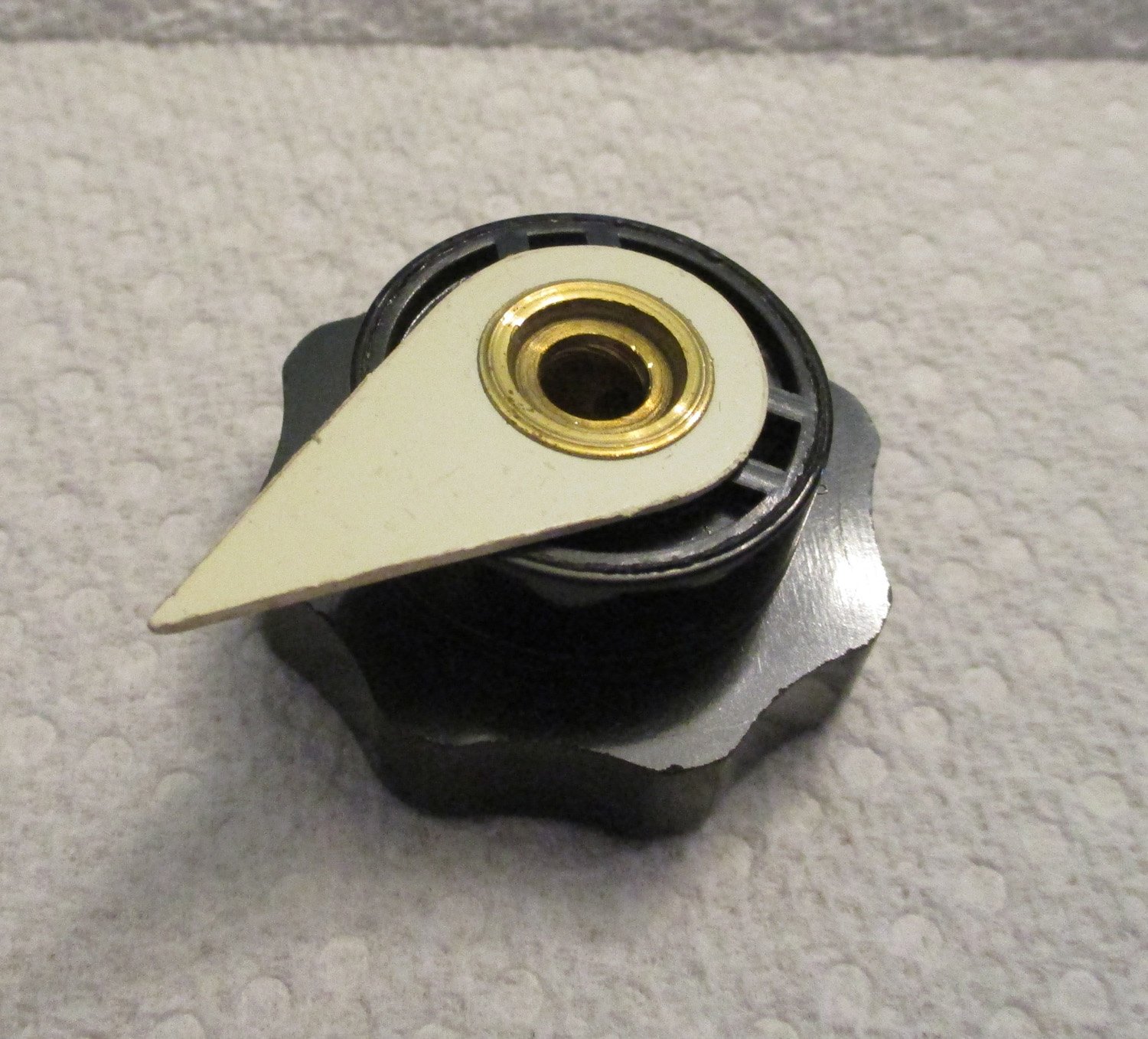 Knob, Black w/Pointer for Decomatic III 3 Knob Black w/Pointer for Decomatic III