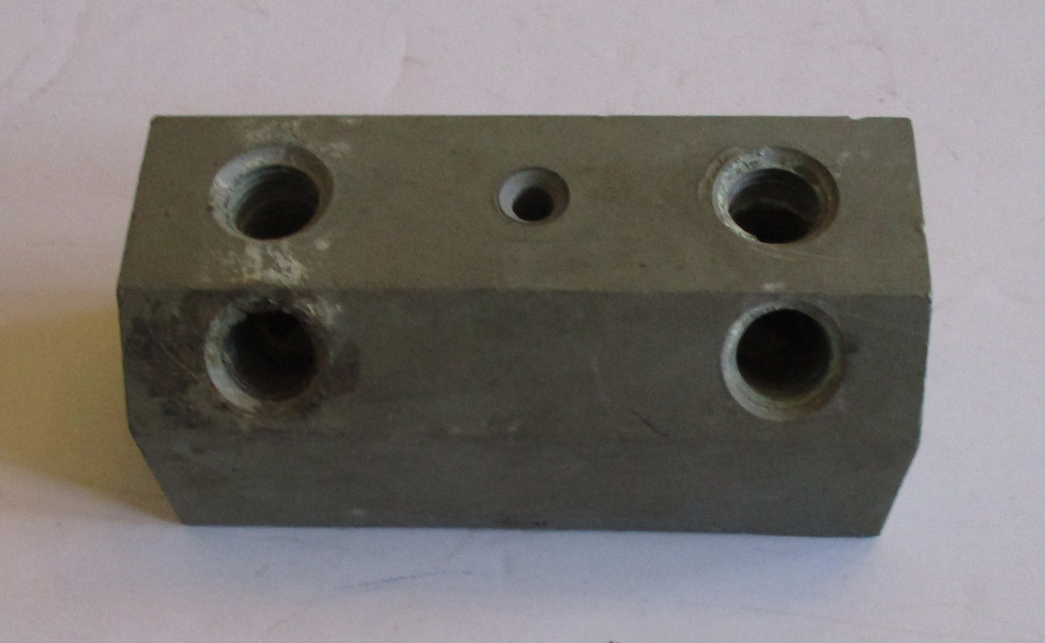 Manifold Two-Place 3 7/8"L