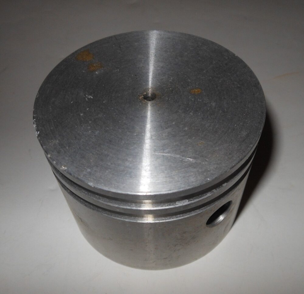 Piston and Pin, for the SP11 Vacuum Pump - Dairy Train