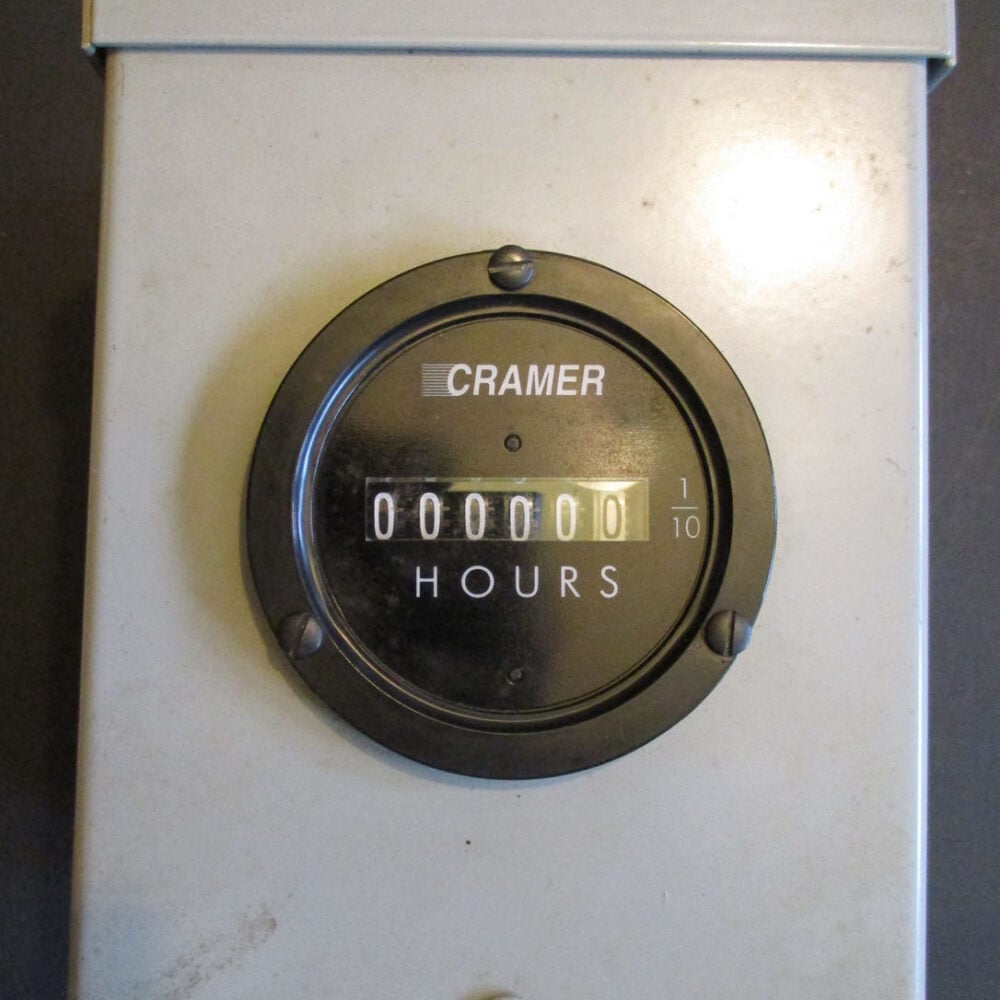 Meter Hour Vacuum 110V