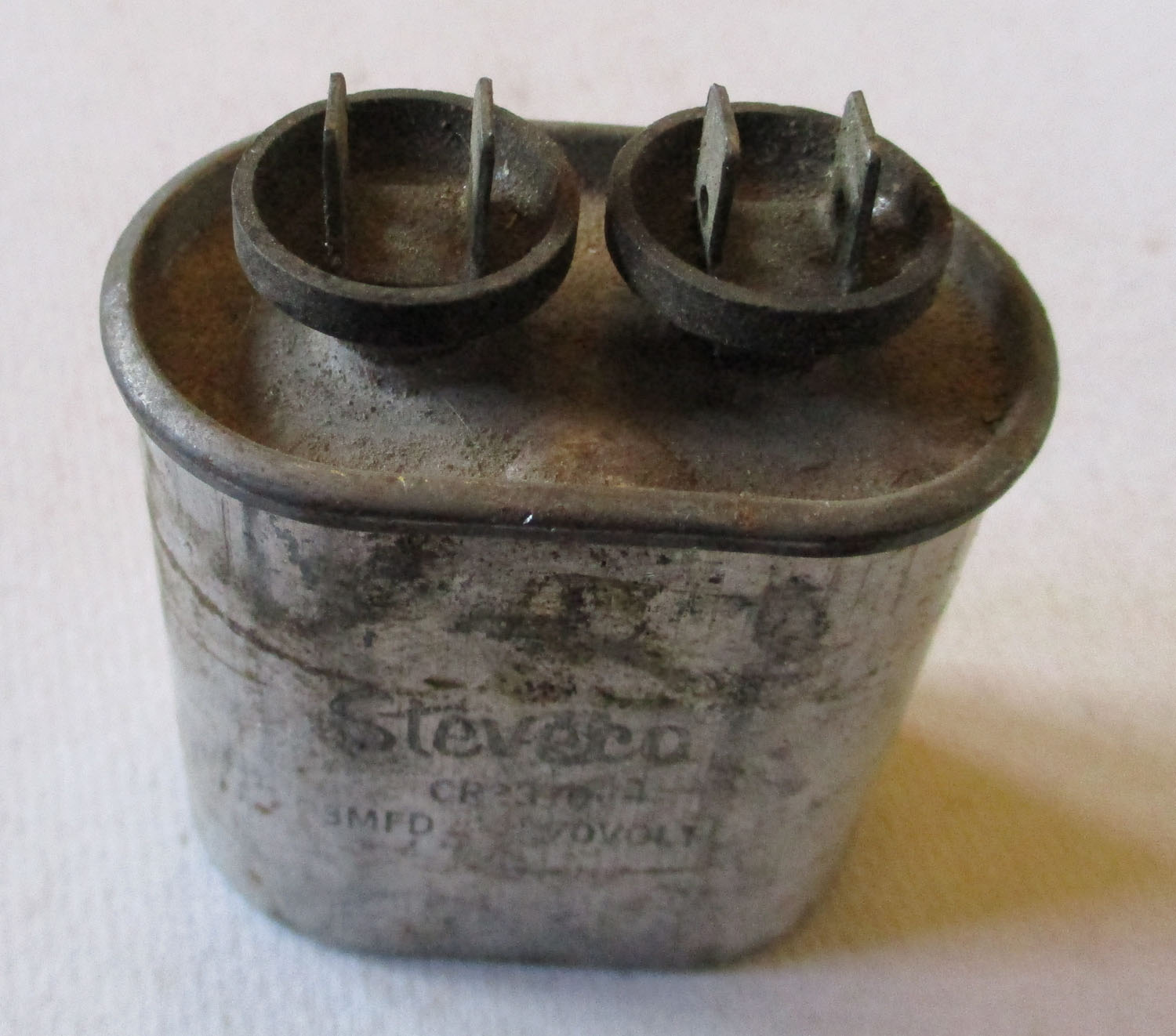 Capacitor Run 3Μf 370V Cr3370